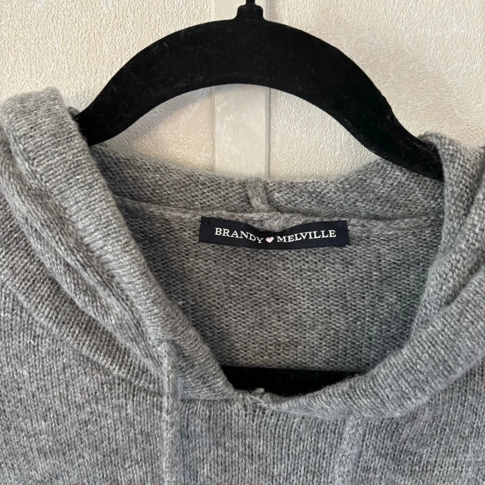 Brandy Melville | Gray Cowl Neck Sweater | Size